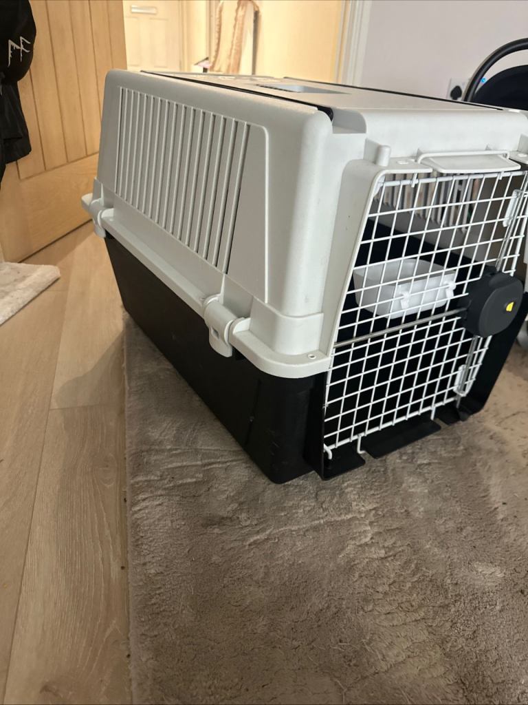 Dog Travel Kennel, Pet Kennel, Dog Crate Atlas 80 Professional, Safety Closing System, Aeration 