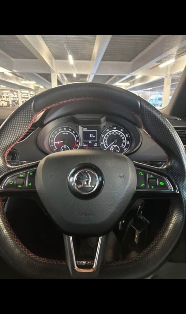 Skoda, OCTAVIA, Hatchback, 2014, Manual, 1968 (cc), 5 doors