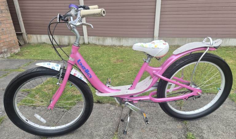 Giant Bella Girls Cruiser Bike 24'' Pink ALUXX aluminium frame