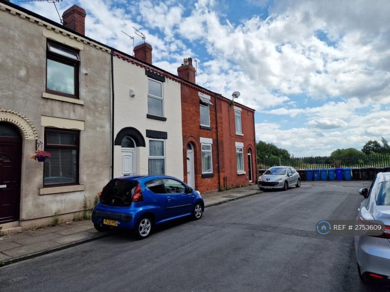 2 bedroom house in Garden Street, Eccles, Manchester, M30 (2 bed) (#2753609)