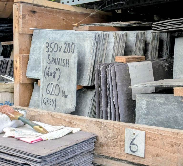 NEW SPANISH SLATES SIZE 350 X 200MM (14 X 8") SOLD AS ONE LOT