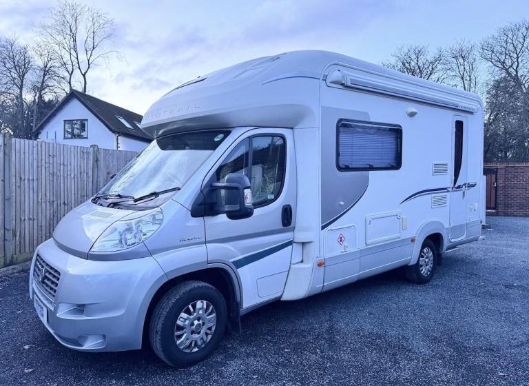 2011 Auto-Trail Navajo For Sale - Excellent Condition - 2 Berth, End Kitchen