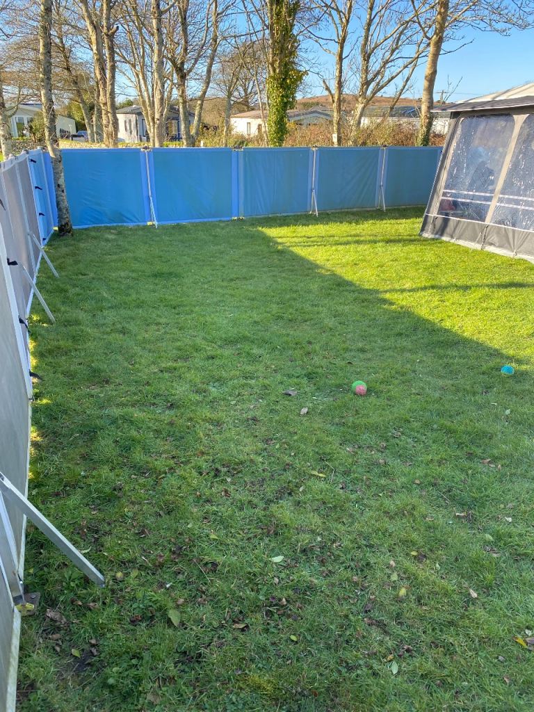  surround fixtures and poles