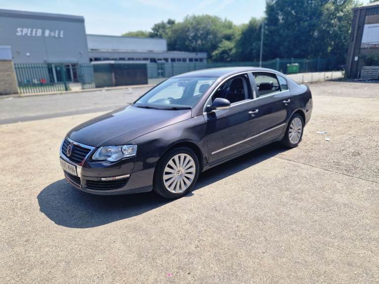 Volkswagen, PASSAT, Saloon, 2010, Manual, 1968 (cc), 4 doors