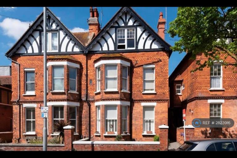 1 bedroom flat in Sackville Road, Hove, BN3 (1 bed) (#2823916)