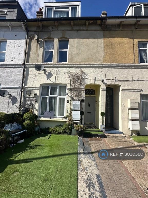 2 bedroom flat in St James's Road, Croydon, CR0 (2 bed) (#3030560)