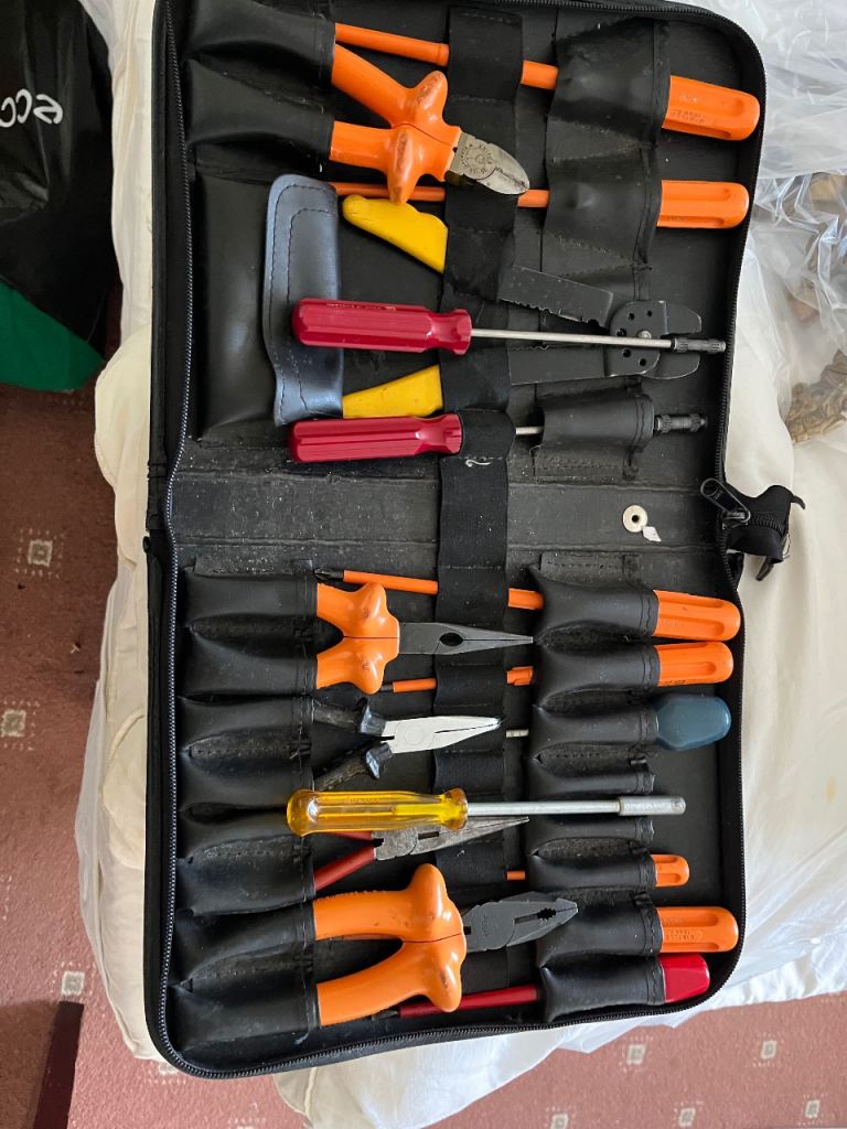 Various Hand Tools 