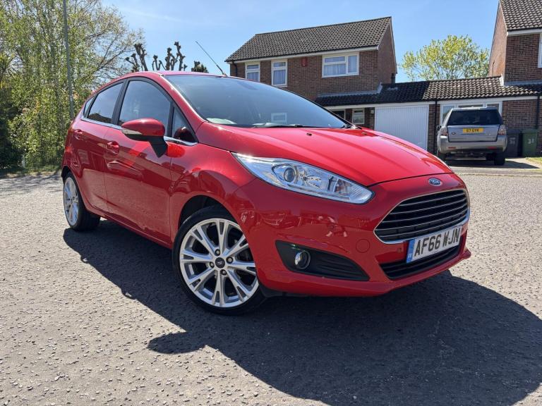 2016 Ford Fiesta 1.0T EcoBoost Titanium Hatchback 5dr Petrol Manual Euro 6 (s/s) (100 ps) Hatchba...