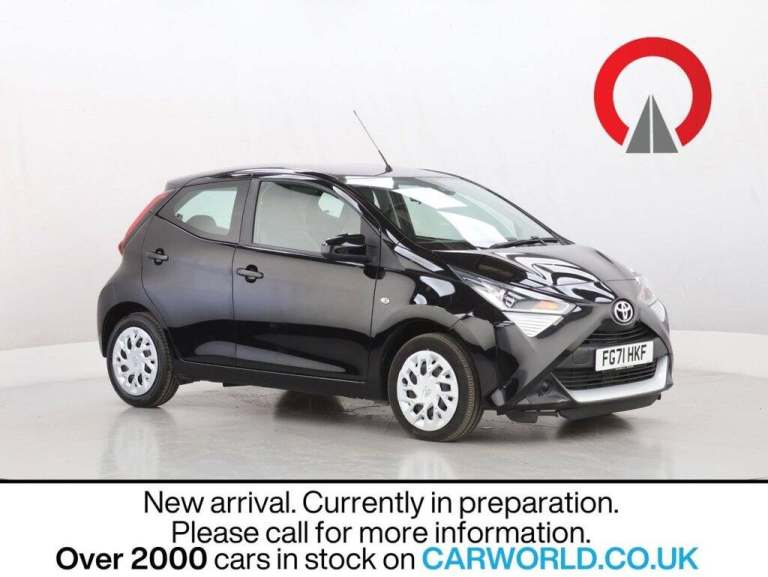 2022 Toyota AYGO 1.0 VVT-i x-play Hatchback 5dr Petrol x-shift Euro 6 (Safety Sense) (71 ps) Hatc...