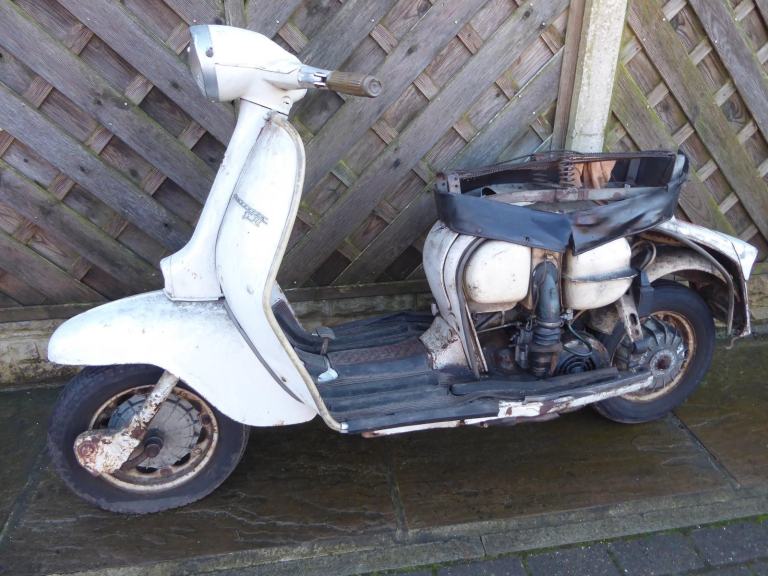 LAMBRETTA LI 150 RESTORATION PROJECT ALL NUMBER PRESENT