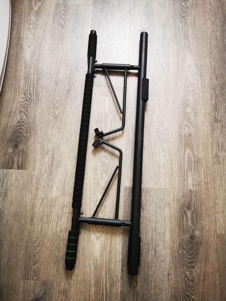 Great door frame pull up bar