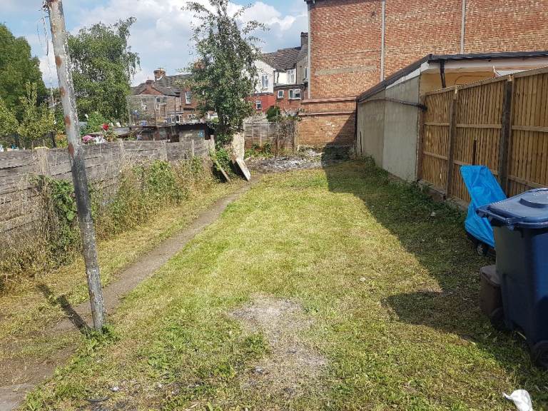 1 Bedroom Flat To Let Lindsay Ave High Wycombe HP12