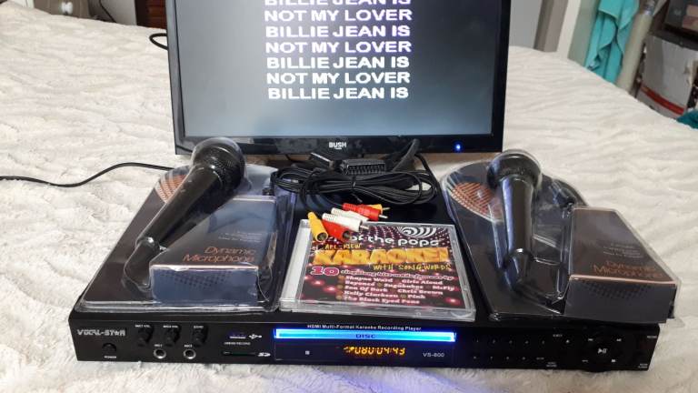 Karaoke machine 