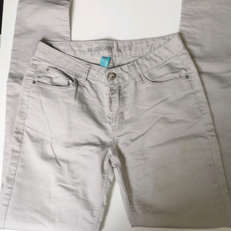 Beige Trousers | Size 8 | Primark | Superskinny