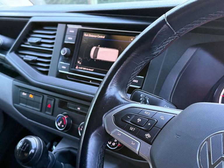 2022 Volkswagen Transporter 2.0 TDI 110 Highline Van PANEL VAN DIESEL Manual
