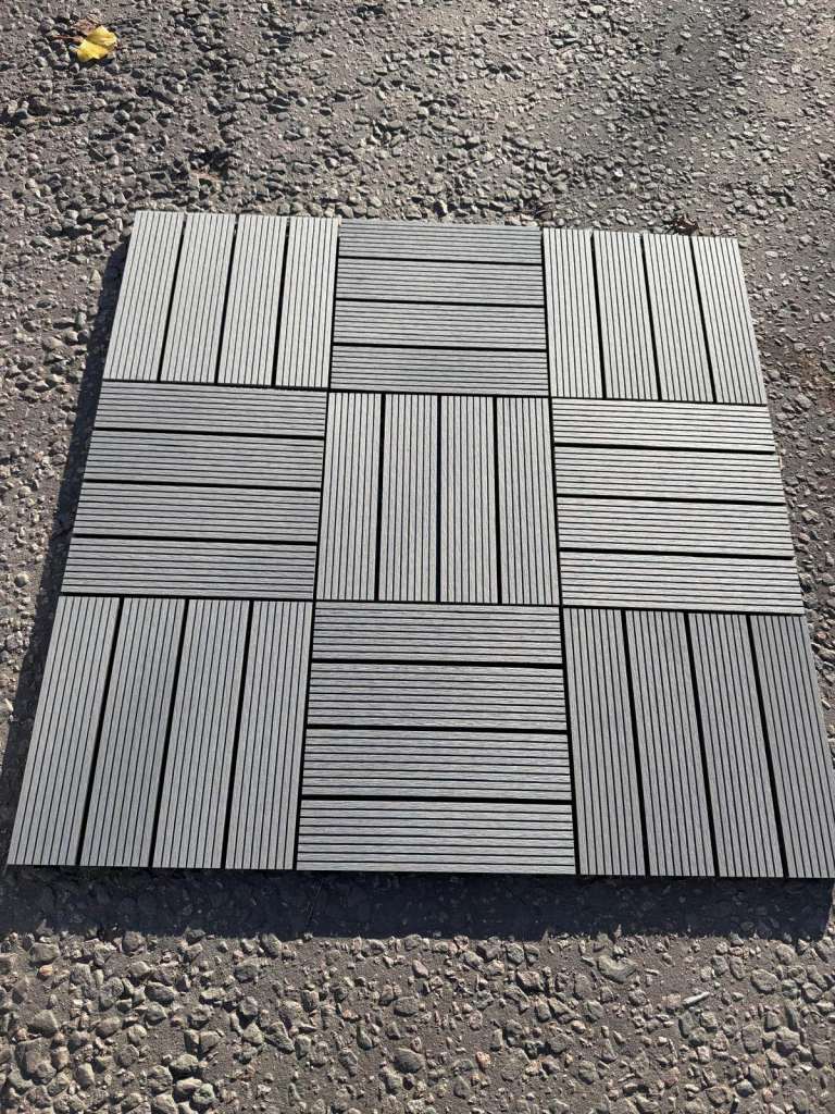 🪵  Outdoor Composite Decking Tiles – Pack of 11