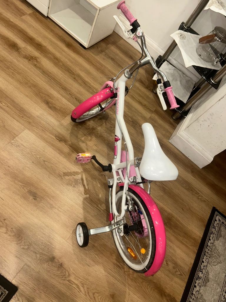 Kids Pink and White Bike 16 inch wheels with Stabilisers – Good Condition