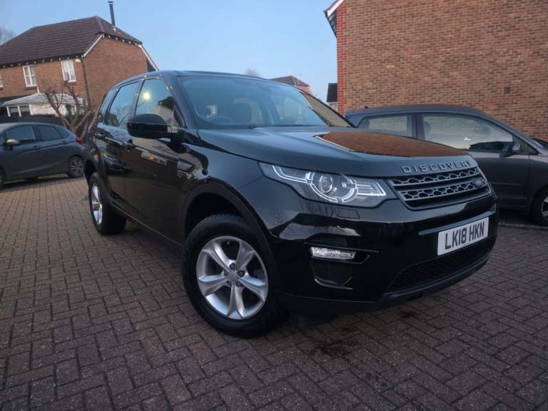 Land Rover DISCOVERY Sport 2.0D Automatic 180hp 5 Seats