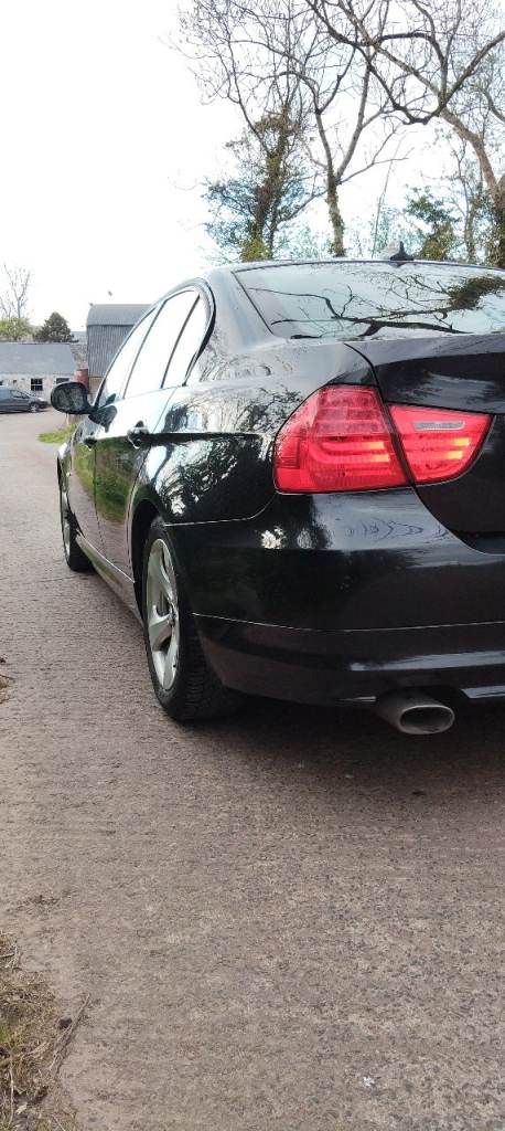 BMW, 3 SERIES, Saloon, 2011, Manual, 1995 (cc), 4 doors