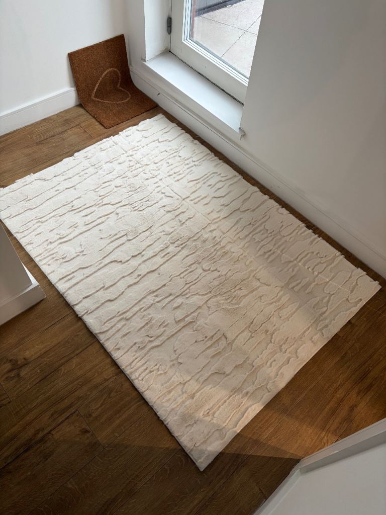 Adina Faux Fur Abstract Luxe Rug - Great condition 