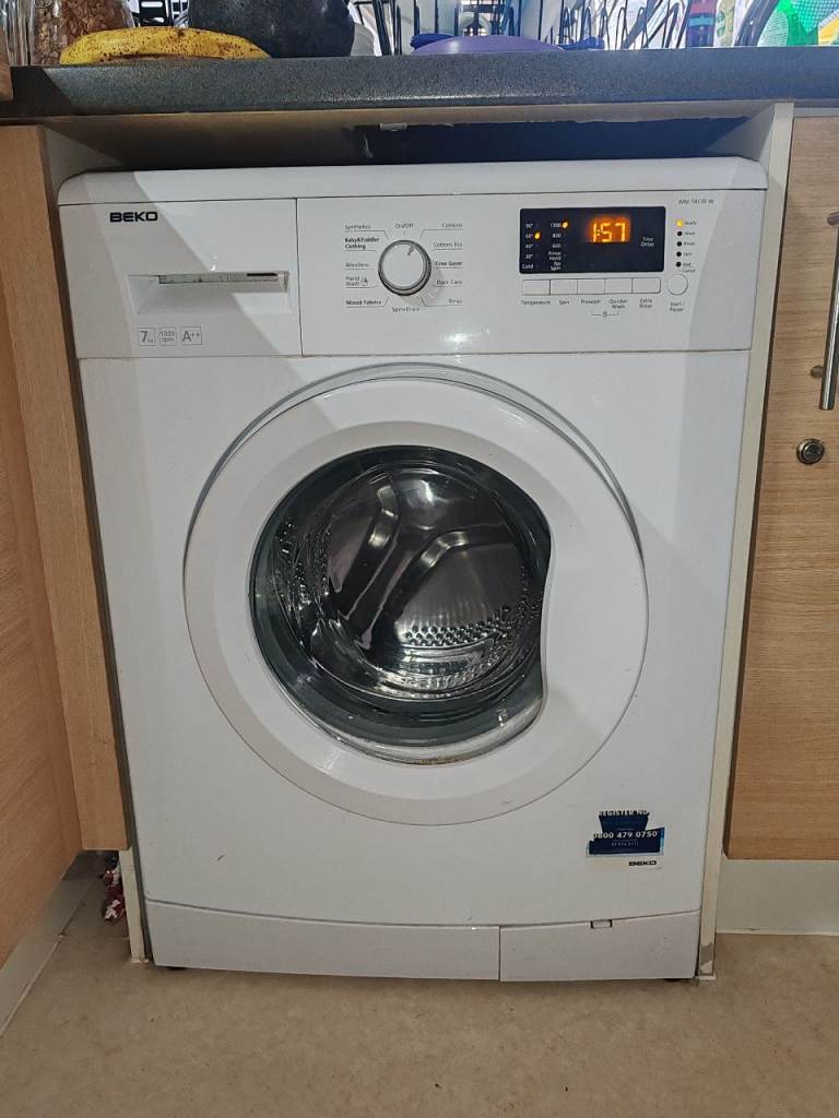 Beko Washing Machine – Good Condition, White