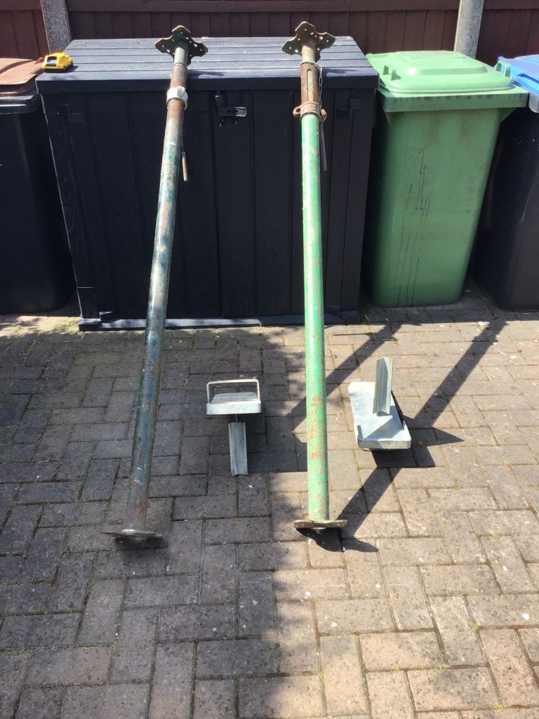 ACRO STRONG BOY BUILDING PROPS X2
