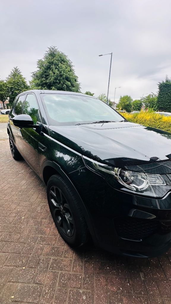     2019 Discovery Sport HSE 7 Seater Auto | FSH | CarPlay | Excellent Condition