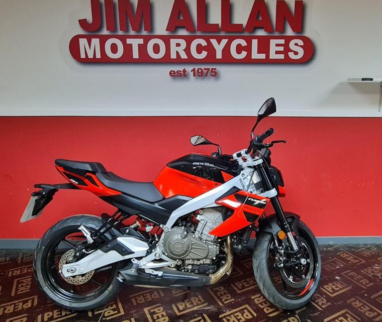 Aprilia Tuono 457 2025