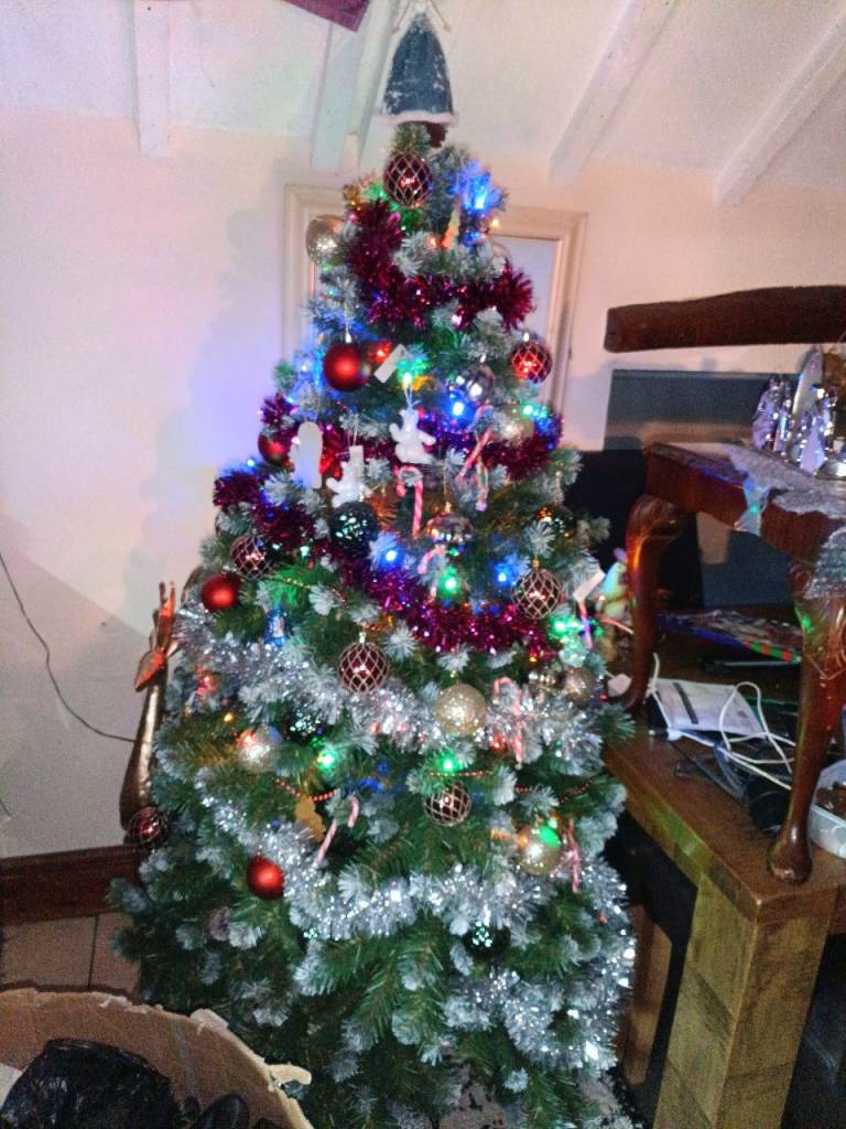 Christmas tree 