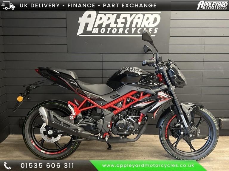 Benelli BN 125cc Naked Motorcycle Learner Legal commuter motorbike