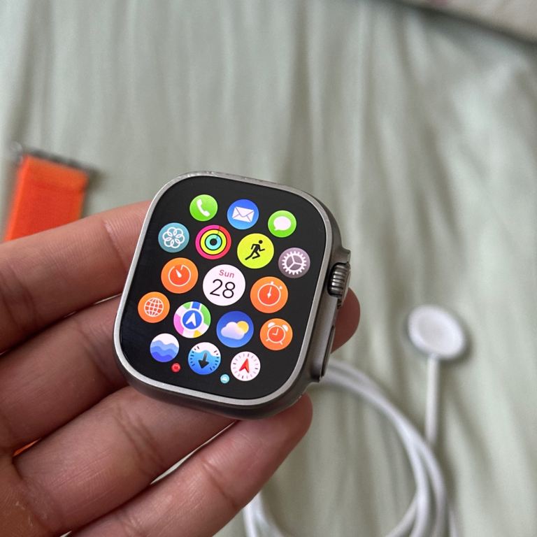Apple Watch Ultra 2 98%🔋