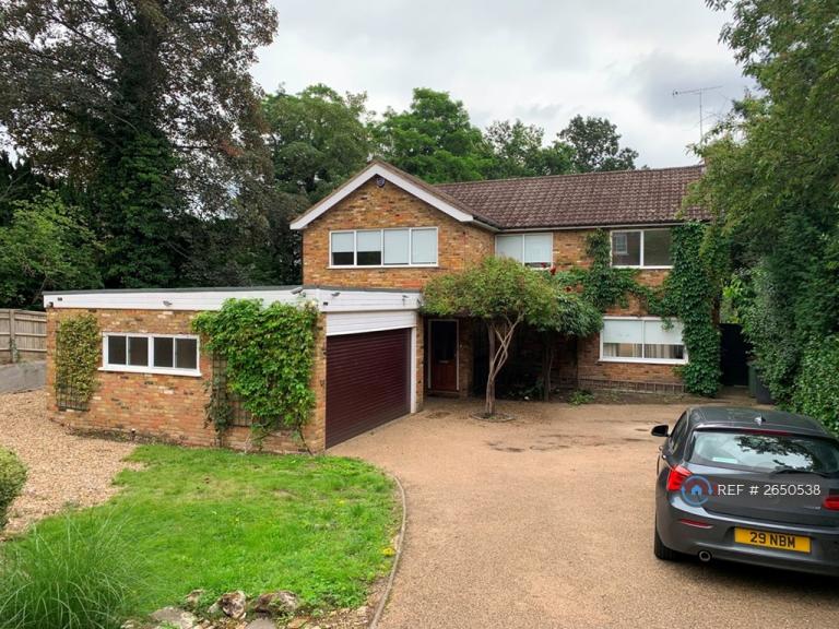 4 bedroom house in Newlands Avenue, Radlett, WD7 (4 bed) (#2650538)