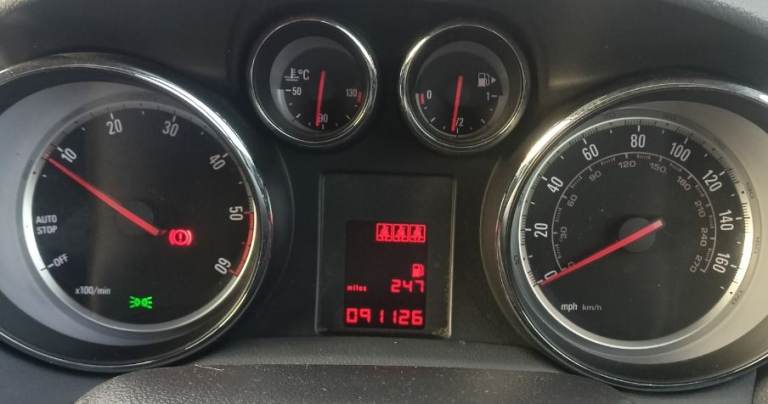 Diesel Vauxhall, MOKKA SE, Hatchback, 2016, Manual, 1598 (cc), 5 doors