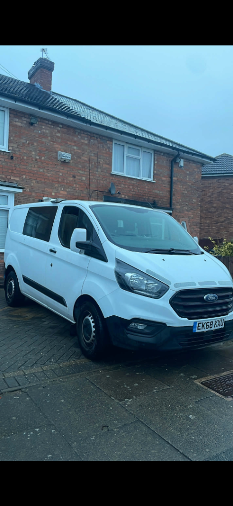 FORD TRANSIT CUSTOM CREW CAB 2018 low mileage 