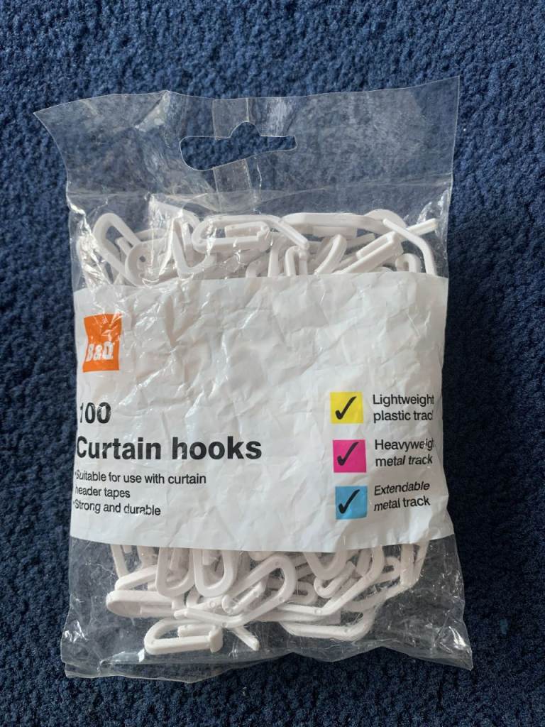 B&Q 100 Curtain Hooks
