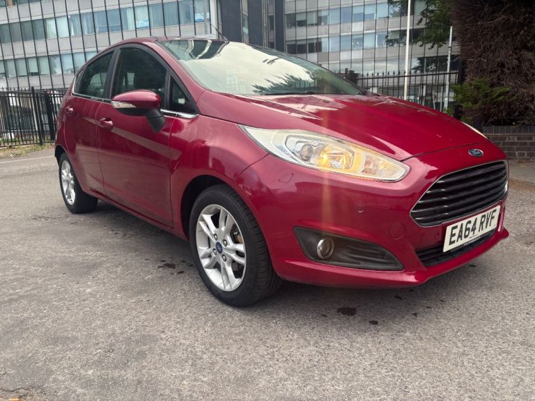 Ford, FIESTA, Hatchback, 2014, Manual, 1241 (cc), 5 doors
