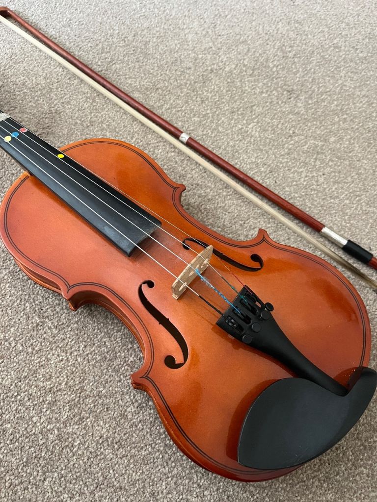 Half-size beginners violin