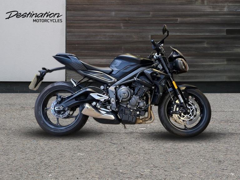2022 Triumph Street Triple 765 R LOW STANDARD COLOUR black 6 Speed