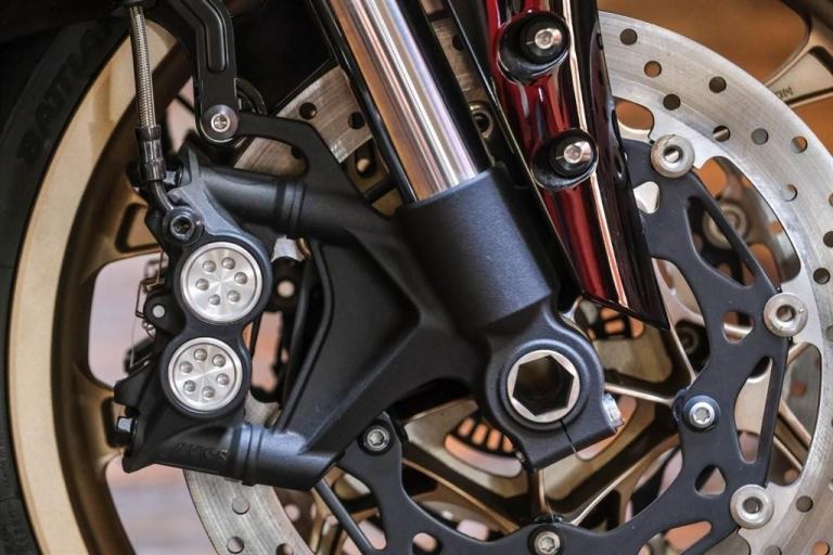 Yamaha R1 60th Anniversary