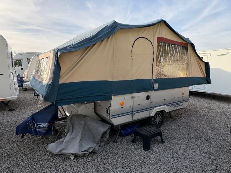CONWAY CRUISER FOLDING CAMPER - 6 BERTH WOTH AWNING