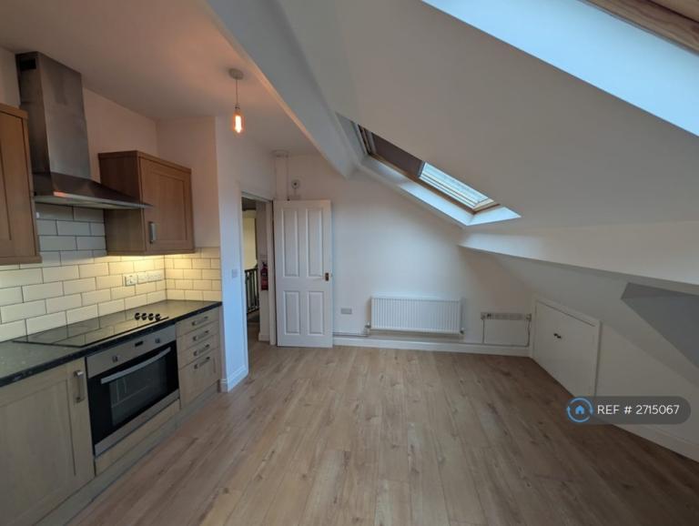 1 bedroom flat in West Road, Lancaster, LA1 (1 bed) (#2715067)