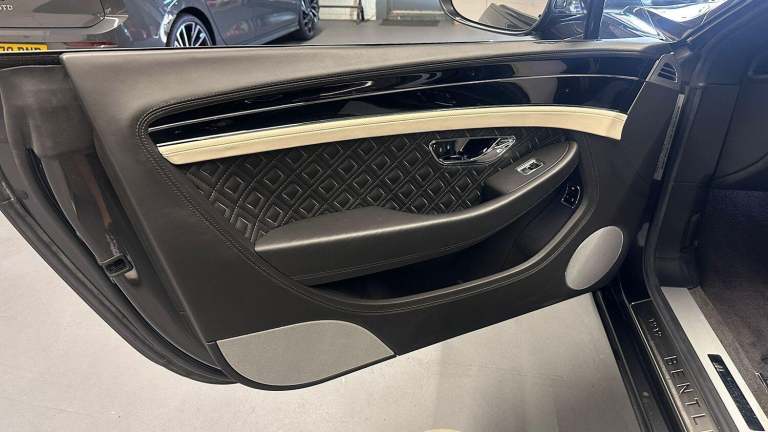 BENTLEY CONTINENTAL 4.0 V8 GT 2020