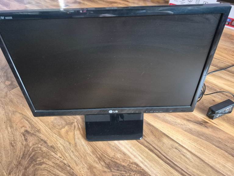 22 inch tv or monitor