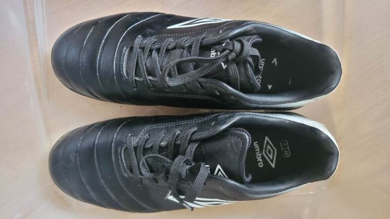 Umbro Astro Turf Boots