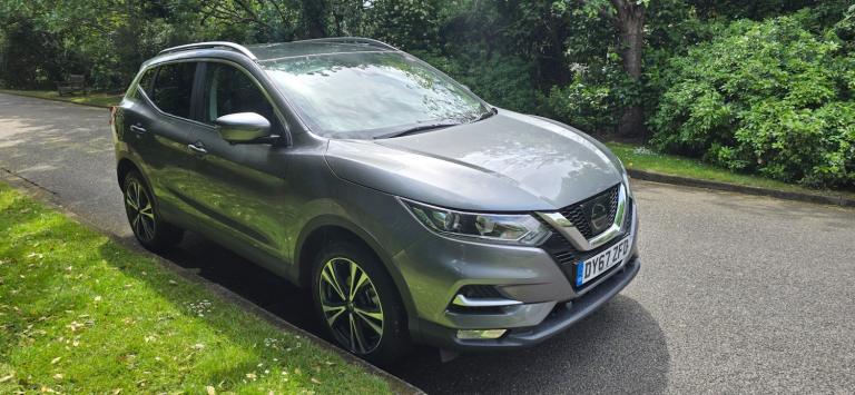 2017 Nissan Qashqai 1.2 DiG-T N-Connecta 5dr HATCHBACK Petrol Manual