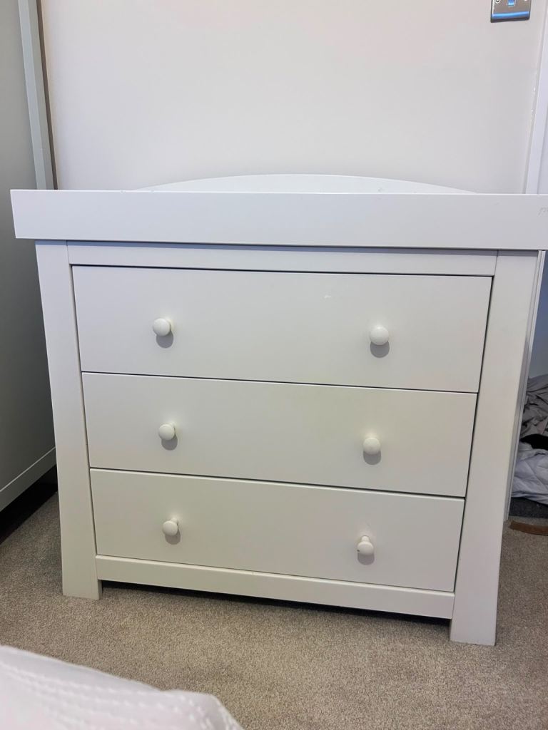 Mamas & Papas - White Nursery Changing Table with 3 Drawers