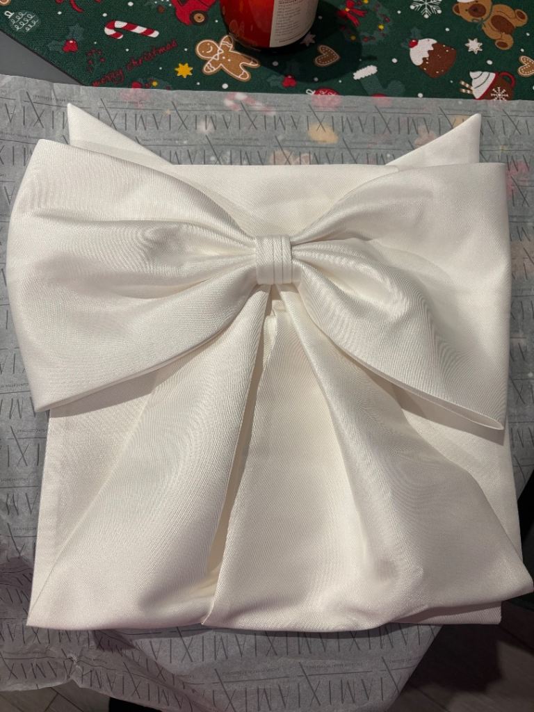 image for Anna Sorrano Bow for Wedding Dress 