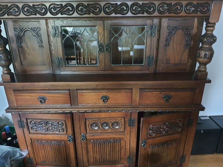 Old charm court cupboard