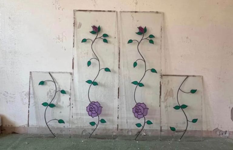 Leaded Stained Glass Rose Panels x4 – Vintage Floral Window Inserts / Suncatchers / Garden Decor