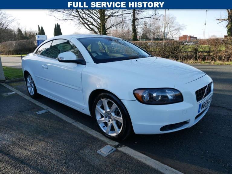 2010 Volvo C70 2.0D Ice White Convertible 2dr Diesel Manual (158 g/km, 134 bhp) Convertible Diese...